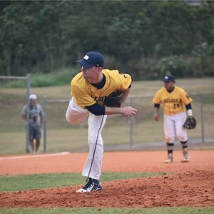 Meet your Posher, Wesley